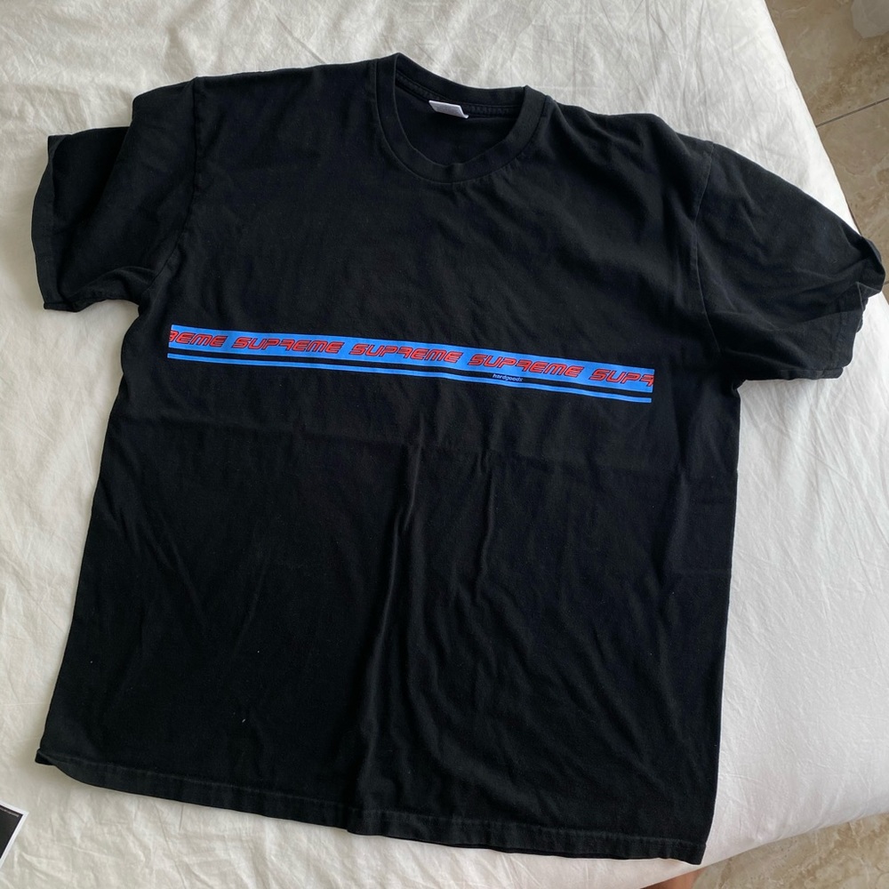 *** Authentic SUPREME hard goods tee